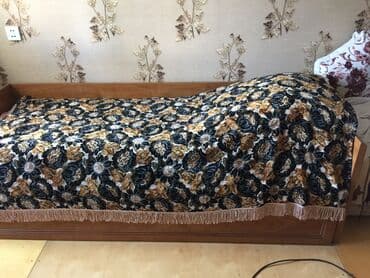 Yataq və ya divan üçün Örtuk, təzə 

Uzunluğu: 1,96
Eni : 1,27