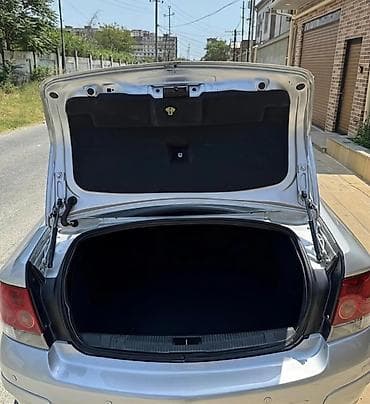 Opel Astra: 1.8 l | 2008 il 391520 km Sedan