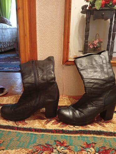 Çəkmə, Ölçü: 40, rəng - Qara, İşlənmiş