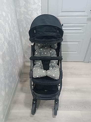 Uşaq arabası – kompakt və yüngül şəhər modeli - Rəng: qara şassi və