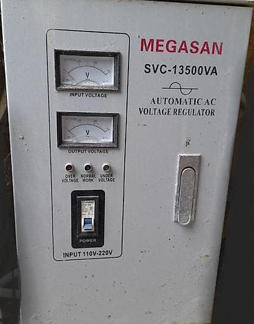 ev qizdirici: MEGASAN firmasının SVC-13500VA Gərginlik stabilizatoru. 110V - — 1