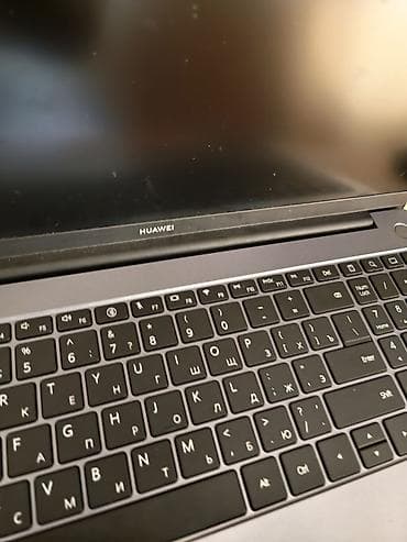 i5 prosessor: HUAWEI noutbuku – Windows 11 Home 64-bit (versiya 10.0, build 26200) — 10