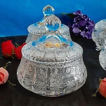 ag yolka: Tom 
2 eded konfet qabi cutu 230 azn
2 eded murebbe qabi cutu 185 azn — 4