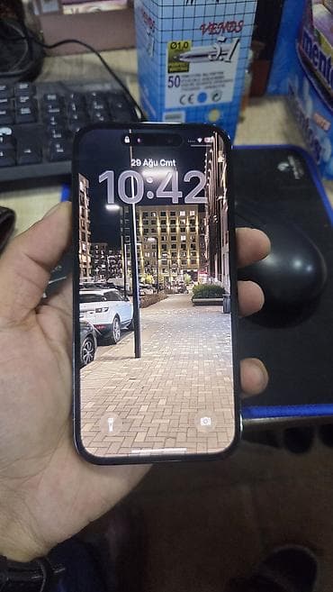 iohone 14 pro: IPhone 14 Pro, Qara, Face ID — 1