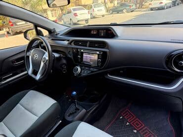 taksi ucun maşınlar: Toyota Prius: 1.5 l | 2016 il Hetçbek — 10