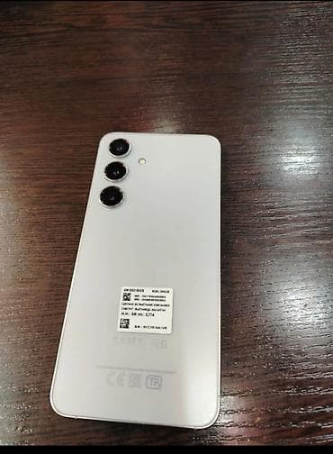 philips xenium 9@9s: Samsung Galaxy S24, 256 GB, rəng - Ağ, İki sim kartlı — 1