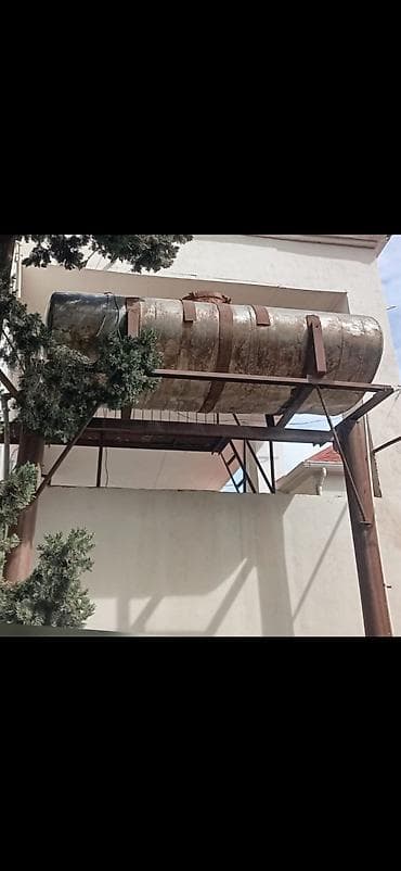 Bak, Metal, 5000 l l, İşlənmiş, Ünvandan götürmə