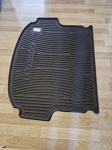 Hyundai Santafe ucun orqinal maşinin ustunde gelendi 2016-2018 kimi — 2