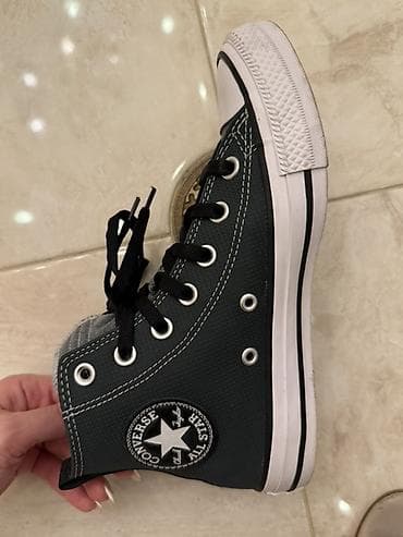 Şəxsi əşyalar: Converse Chuck Taylor All Star – unisex, hi-top model - Rəng: qara — 2