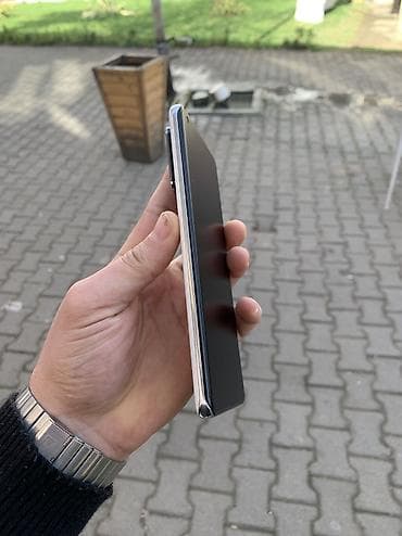 mikser en ucuz: Xiaomi Mi 11 Ultra, 256 GB, rəng - Ağ, 
 Düyməli, Barmaq izi, Simsiz şarj — 4