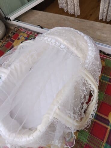 usaq ucun evcikler: Xestexana çıxışı üçün uşaq sebeti, cəmi bir dəfə xestexana çıxışında — 8