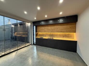 ülvi şadlıq sarayı: Göradil de Deniz ve rahat marketin yaxınlığında. 4 sot 170 kv metr 4 — 9