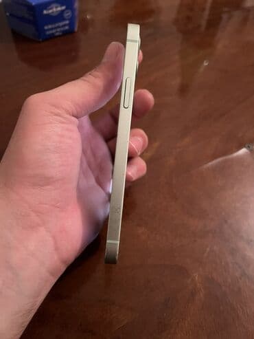 кнопочный телефон apple: IPhone 12, Белый, Face ID — 4