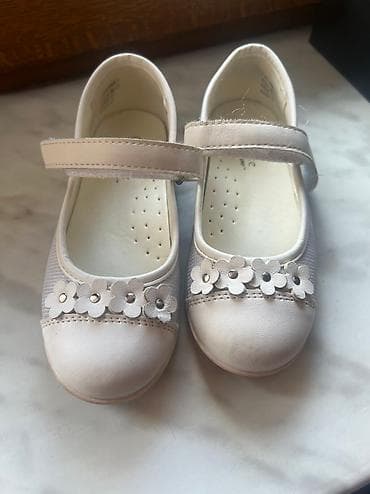 Dəstlər: Rəng - Ağ Tuflilər, Ölçü: 25, Qız üçün — 1