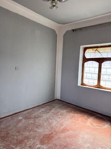 sahil qəsəbəsində evlər: Bağ evi – geniş həyət və teraslı - İki mərtəbəli ev, açıq eyvan və — 5