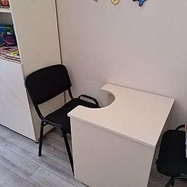 Masalar: Açılmayan, Künc masa, 2 stul — 1