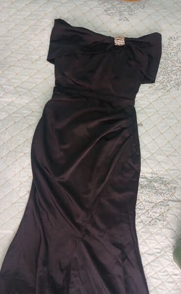 rus papağı: Zərif ziyafət donları dəsti 1) Qara, atlas teksturalı uzun ziyafət — 1
