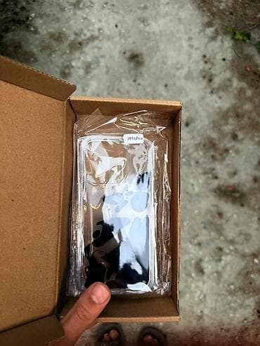 ayfon 2: İphone 16 Pro üçün hərəkətli maye dolu kabro. Yenidir, paketindədir — 5