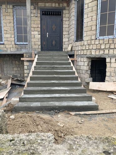 двери бу: Betondan hazırlanmış pilləkənlər müxtəlif layihələr üçün uyğundur. Bu — 12