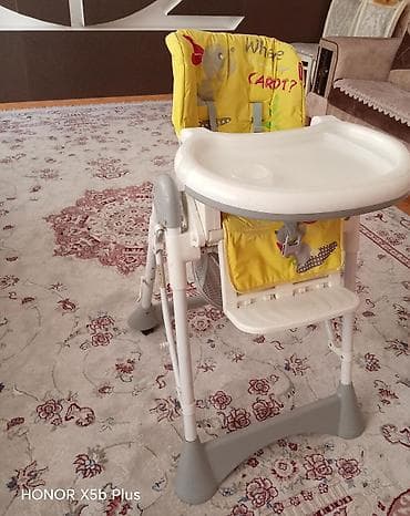 Uşaq yemək stulu - Rəng: sarı oturacaq örtüyü, ağ-szəiyi konstruksiya