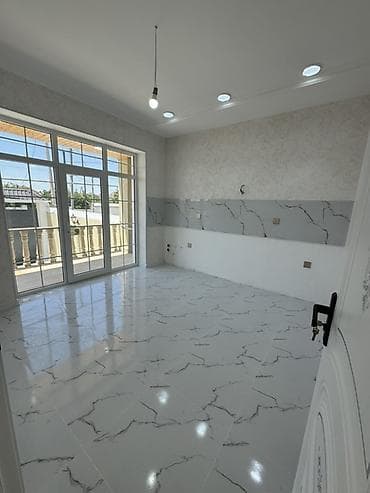 villa evler: 4 otaqlı, 120 kv. m, Yeni təmirli — 2