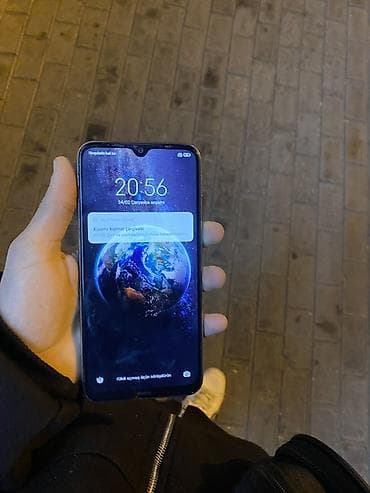 yaddas kart: Xiaomi Redmi smartfon - Model: Redmi (aşağı hissədə “Redmi” loqosu — 1