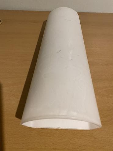 Sandıqlar: Divar üstü işıqlandırma plafonu Rəng: Ağ - Material: Şüşə və metal — 2