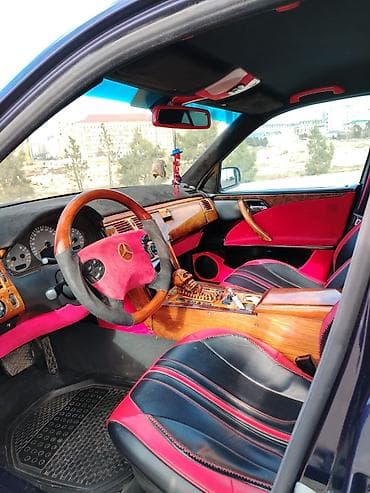 ford transit 1999: Mercedes-Benz E-Class W210 sedan - Korpus: 4 qapılı sedan, tünd — 8