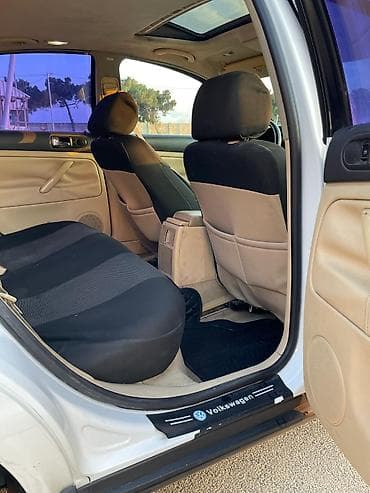 multi sukan: Volkswagen sedan – salon detalları və komfort - Rəng: bej/qaranlıq — 4
