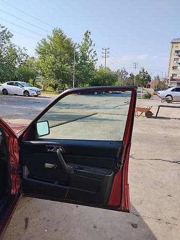 e39 m bufer: Mercedes-Benz 190 (W201): 1.8 l | 1991 il Sedan — 7