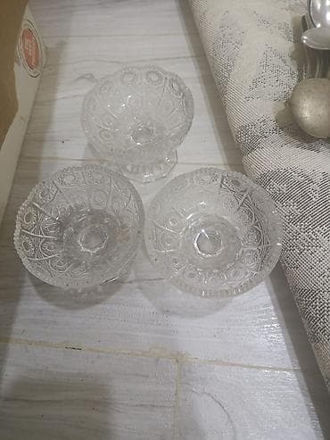 yumurta bezeyi: Mətbəx dəsti – qarışıq qab-qacaq və alətlər Tərkib: - Çəngəl və — 5