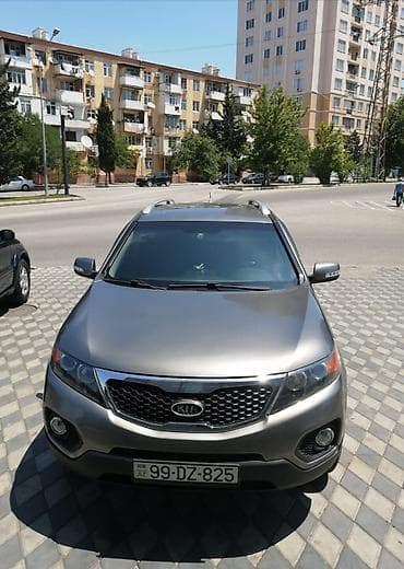 w210 diskler: Kia Sorento: 2.2 l | 2011 il Krossover — 9