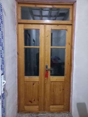 BMW: 2 qoşa açılan qapı 1 qapının şeseleri puzdu susedir 2.40 1.20 — 2