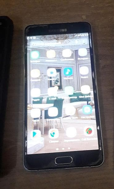 honor 9 d: Samsung Galaxy A7 2017, 32 GB — 1