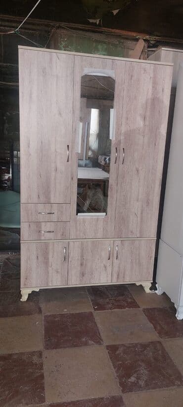 laminat qiyməti: Yeni, Açılan, 3 qapılı Düz dolab, Şifonyer, Azərbaycan — 21