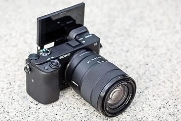 sony 2500: Sony Alpha seriyalı güzgüsüz fotoaparat, E-mount sistemli dəyişən — 1