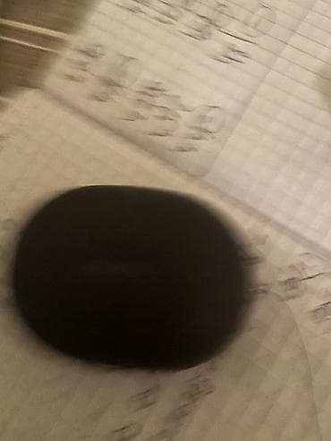 soba aliram: Aukey bt qulacıq əla veziyyetdə 2-3 aydı alınıb az işlenim (çatırılma — 3