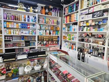 obyekt ehmedli: Hazır işlək dükanın içində 4kv ətir şöbəsini məhsul qarışıq arendaya — 2