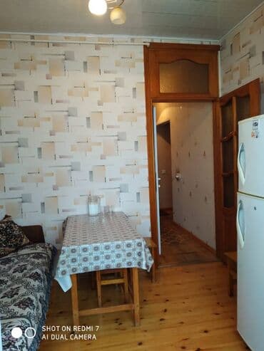 kohne gunesli: Bakı, 3 otaqlı, Köhnə tikili, 66 kv. m — 3