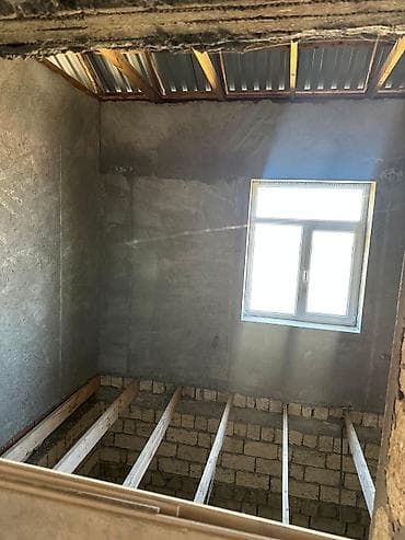 Продажа домов: 8 комнат, 320 м², Без ремонта — 2