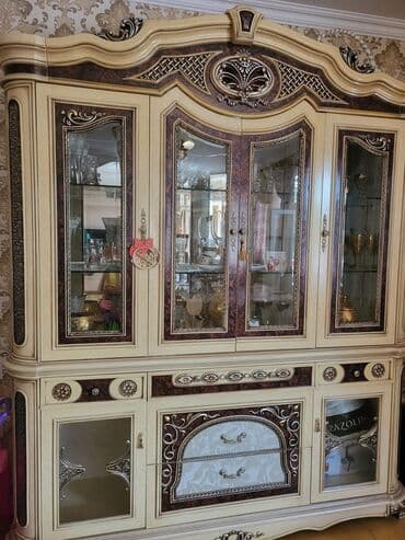 otag qaplari: İşlənmiş, Kredit yoxdur — 1