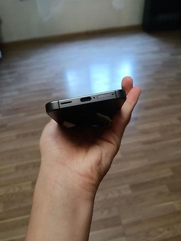 8 gb ram: Samsung Galaxy S24, 128 GB, rəng - Qara — 6