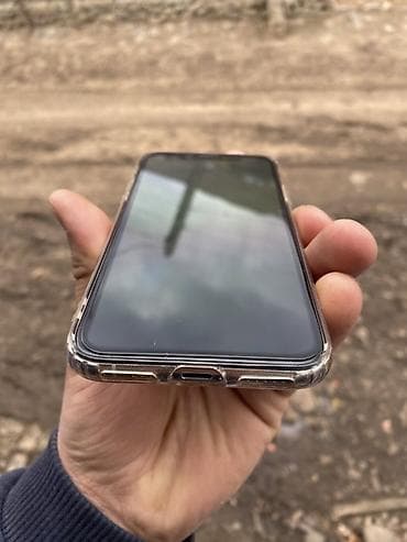 ekran sekilleri samsung: IPhone Xs, Gümüşü, Face ID — 1