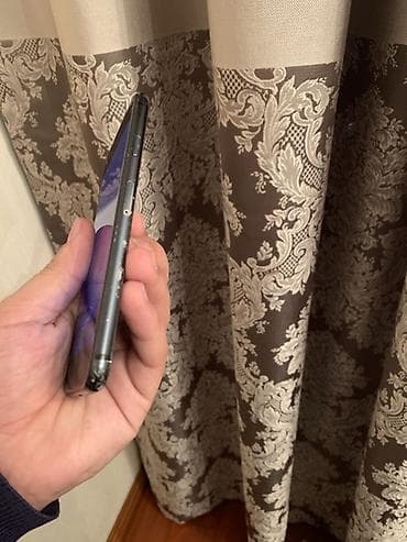 iphone 7 almaq: IPhone SE 2020, 64 GB, Qara, Barmaq izi — 5