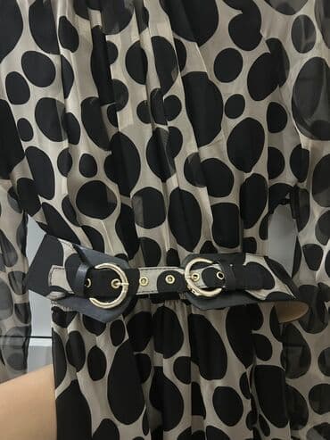 rengli tustuler: 1 defe geyinilib.Las vegasdan alınıb — 2