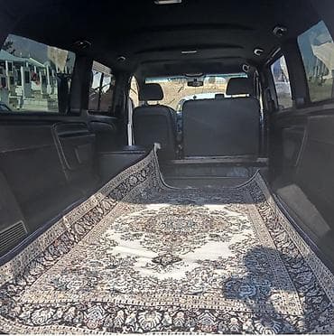 Məhsul: Şərq üslubunda naxışlı xalça Təsvir: - Klassik mərkəzi