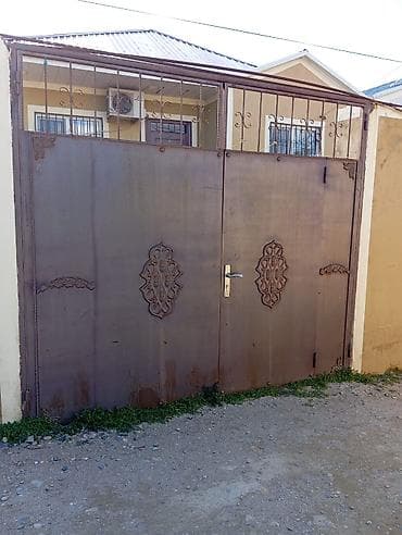 Kod 6101 Darvaza satılır. Eni 3 m hundurluk 2.55. qiymət 450 manat