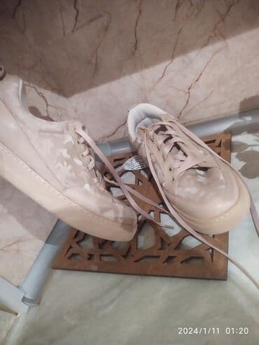 krosovka: Brend İQUEST 38 razmer İdeal vəziyyetdə 55 manata alınıb 2 defə — 2