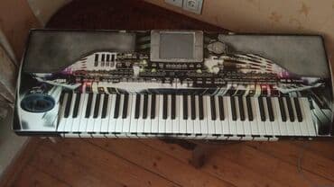 korg pa 2 x: Sintezator, Korg — 3