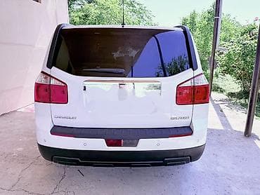niva 213 mator: Chevrolet Orlando – ağ rəngli, praktik və geniş ailəvi miniven/SUV — 2